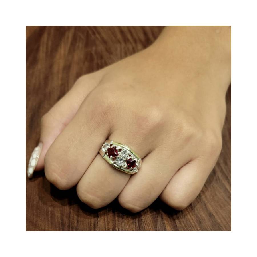 Anillos con Piedras de Plata y Oro