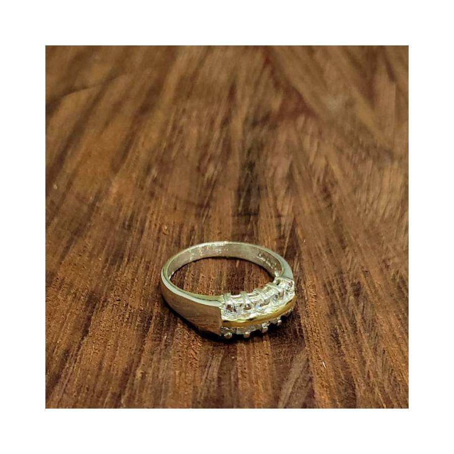 Anillos c/Piedras de Plata y Oro
