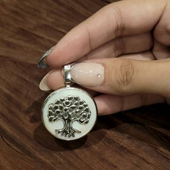 Dijes Arbol de La Vida de Nácar 30mm