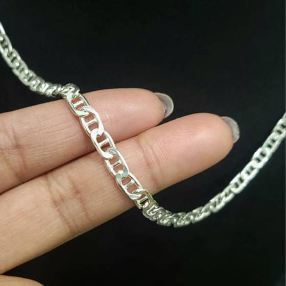 Cadenas Importado Gucci 4,7mm Hueca
