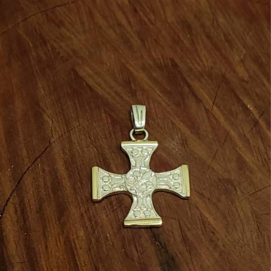 Dije Cruz de Malta 33mm (única pieza)