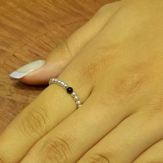 Anillo Elastizado de Bolitas y Onix