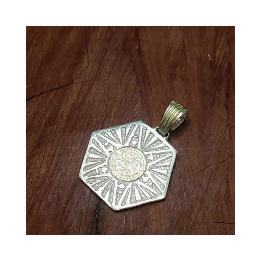 Dijes de San Benito 26mm Plata y Oro