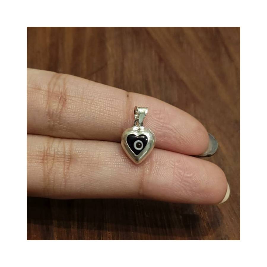 Dijes Importado Corazón Ojito Amuleto