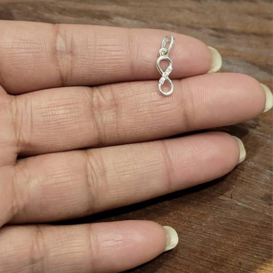 Dijes Importado Infinito c/Strass 10mm